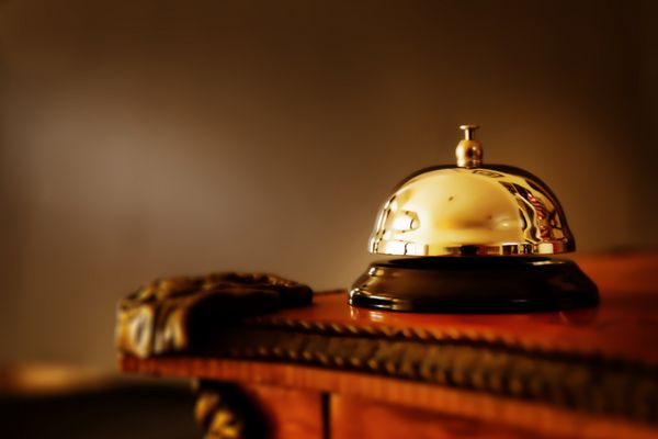 کاربرد زنگ پذیرش در تجهیزات لابی هتل