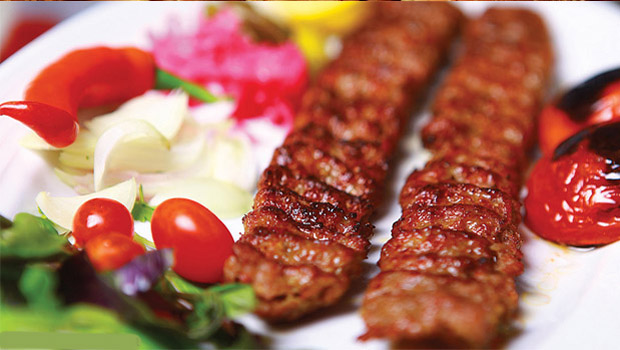 فست فود و رستوران‌داری؛ صنعتی با حاشیه سود بالا در دوران رکود 