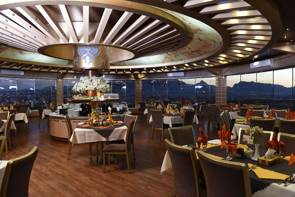 رستوران گردان چیست و چقدر پولساز است؟