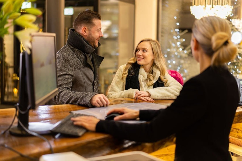 آشنایی با قوانین متداول هتل‌ ها در ایران(1)