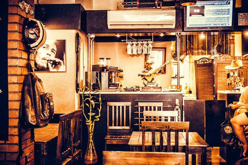 تفاوت کافه و کافی شاپ در چیست