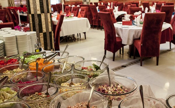 چیدمان میز در رستوران های پنج ستاره