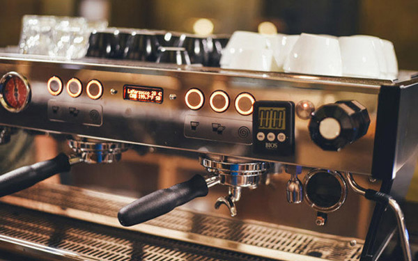 اهمیت کیفیت تجهیزات کافی شاپ