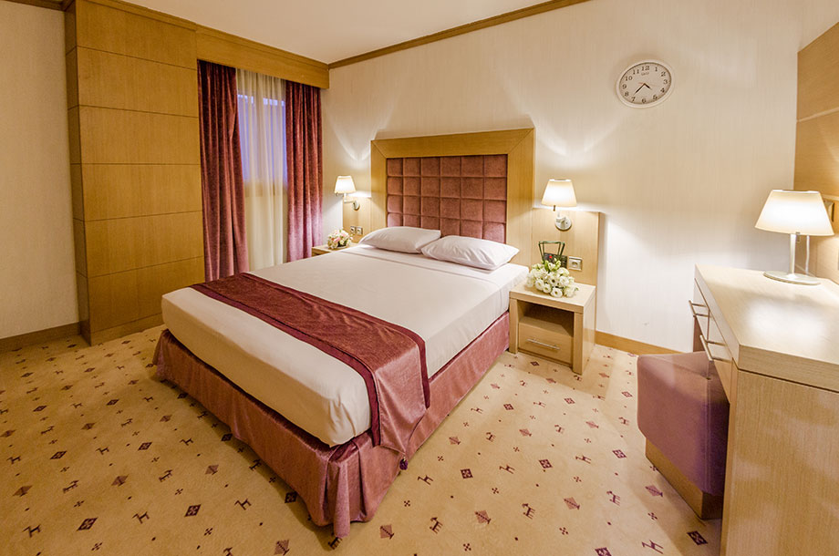 کالای خواب هتلی در تجهیزات اتاق هتل 