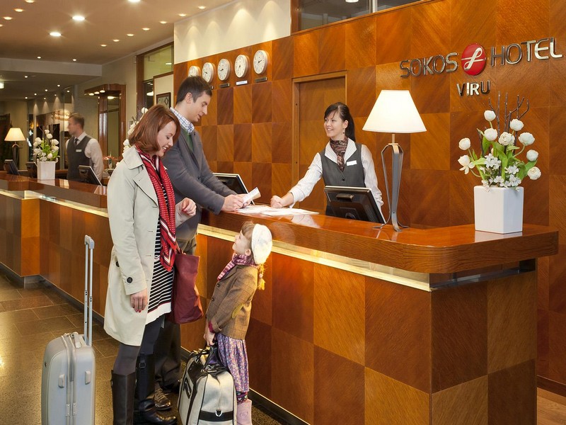 وظایف و مسئولیت های کارکنان هتل