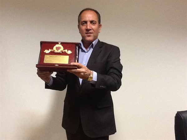 مدیریت رستوران و هتل تزریقی نیست