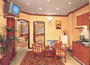 شرح وظایف . آشنایی با تجهیزات و لوازم لاندری هتل