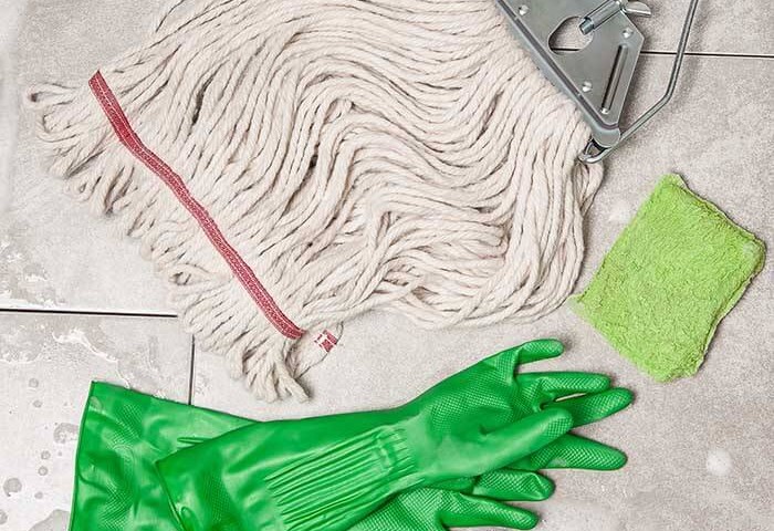 چطور مواد شیمیایی را در رستوران فست فود نگه داری کنیم؟