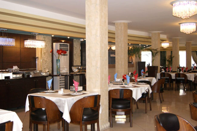 ظرفیت یک رستوران چگونه تعیین میشود؟