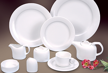 ظروف رستوران در تجهیزات پذیرایی رستوران