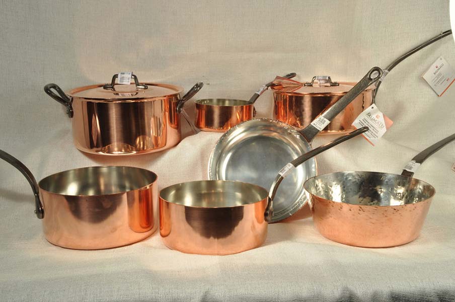 انواع ظروف برای پخت غذا در تجهیزات آشپزخانه صنعتی