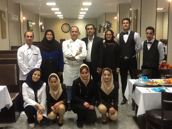 مقالات هتلداری و رستوران داری از کتاب مدیریت رستوران در قرن بیست و یکم